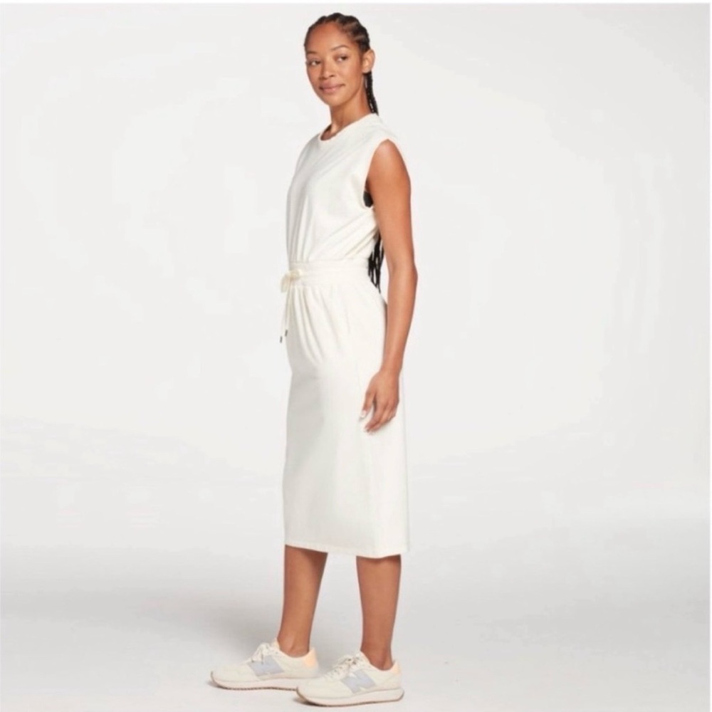 CALIA by Carrie Underwood White Midi Dress